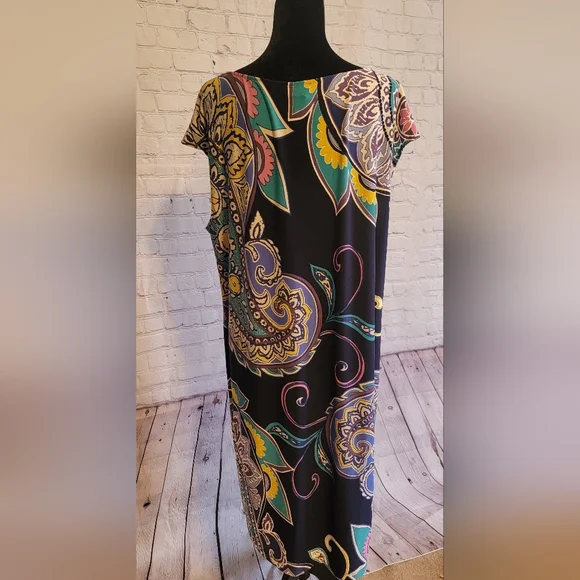 Women's Paisley Print Top - Picture 2 of 3